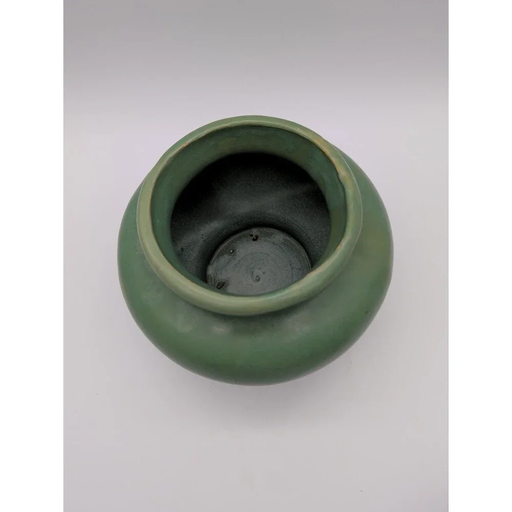 Antique Brush McCoy Art Pottery Bulbous Vase Matte Green Glaze Unmarked